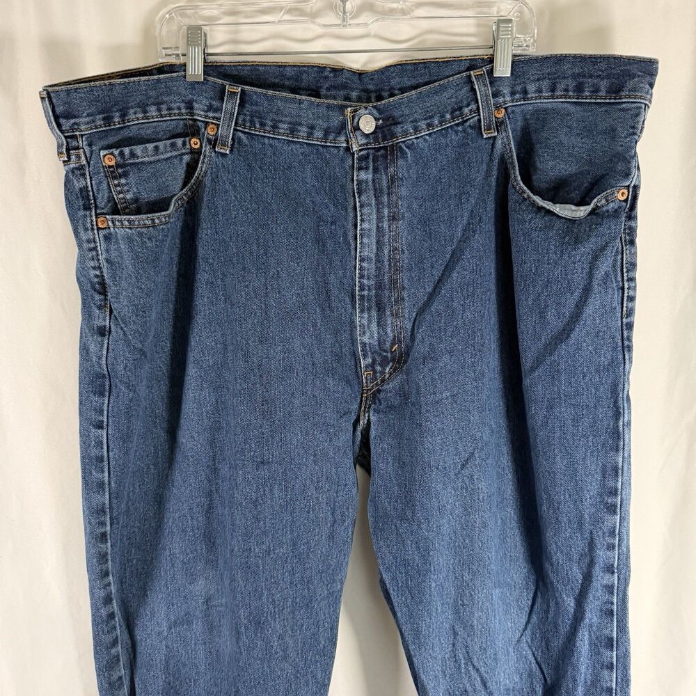 Levis 505 Jeans Men's 46x32 Medium Wash Blue Denim 5 Pocket Tapered Cotton Blend - Picture 2 of 12